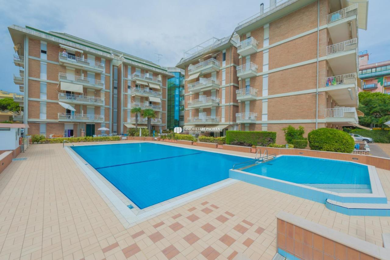 Residence Puerto Del Sol Immobiliare Pacella Lido di Jesolo Eksteriør billede