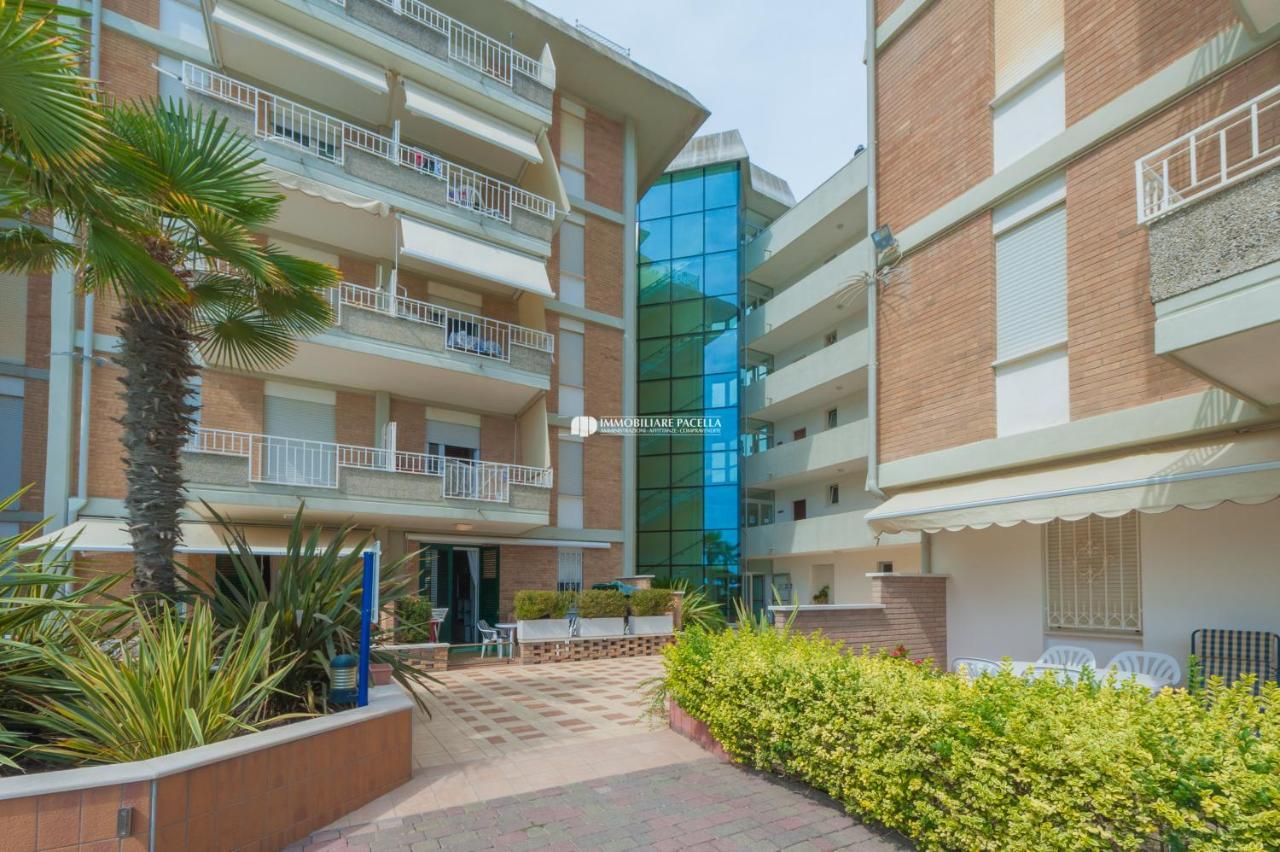 Residence Puerto Del Sol Immobiliare Pacella Lido di Jesolo Eksteriør billede